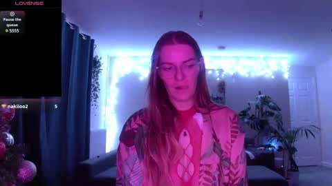 Milf Tara36 online show from 25, 12, 2024