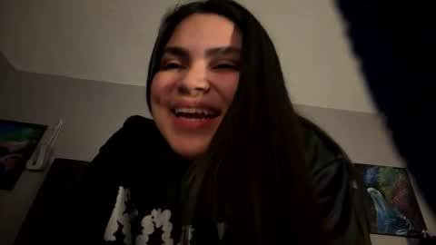 Snapshot of milfanddaddy95 chatting on 24, 3, 2026 SexxyyJayy95 online show from 24, 3, 2026