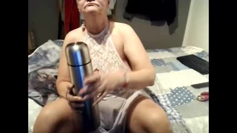 Milfchantal online show from 20, 12, 2025