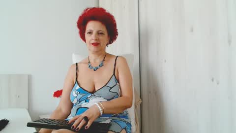 Milfsupreme online show from 9, 9, 2025
