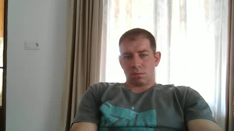 Snapshot of milfhunter195 chatting on 1, 4, 2026 milfhunter195 online show from 1, 4, 2026
