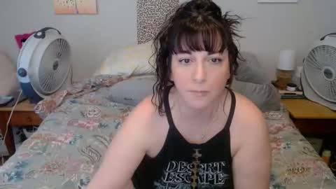 Snapshot of milfmonee chatting on 19, 3, 2026 MILF Monee online show from 19, 3, 2026