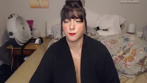 Snapshot of milfmonee chatting on 21, 6, 2026 MILF Monee online show from 21, 6, 2026