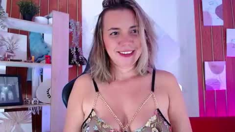 Sara  online show from 28, 7, 2026