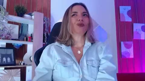 Sara  online show from 29, 7, 2026