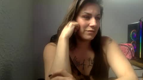 Snapshot of milfsfreaky69 chatting on 6, 3, 2025 BabygirlsFreaky online show from 6, 3, 2025
