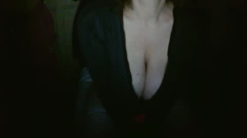 Snapshot of milfytitts chatting on 21, 3, 2026 MilfyTitts online show from 21, 3, 2026