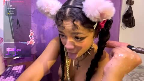 milikitt online show from 6, 10, 2025