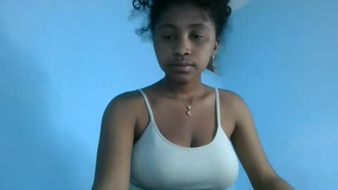 Snapshot of milinasy chatting on 2, 7, 2026 milinasy online show from 2, 7, 2026