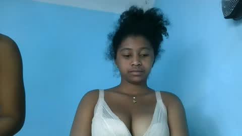 Snapshot of milinasy chatting on 6, 7, 2026 milinasy online show from 6, 7, 2026