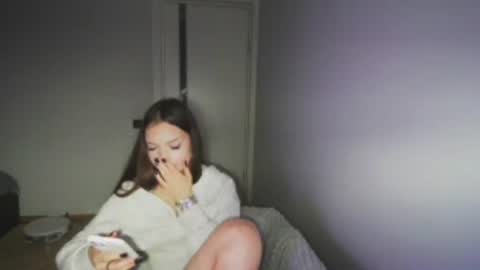 Snapshot of milipia chatting on 22, 6, 2026 milipia online show from 22, 6, 2026