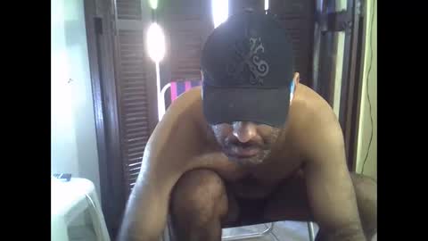 Snapshot of militaryx chatting on 2, 4, 2026 militaryx online show from 2, 4, 2026