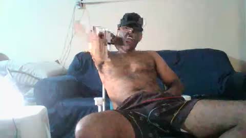 Snapshot of militaryx chatting on 11, 4, 2026 militaryx online show from 11, 4, 2026