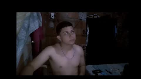 Snapshot of milk_boy25 chatting on 13, 9, 2025 milk_boy25 online show from 13, 9, 2025