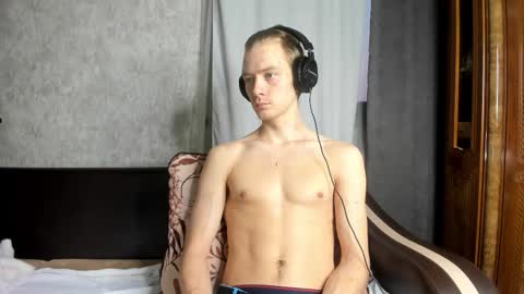 Isaac online show from 11, 11, 2025