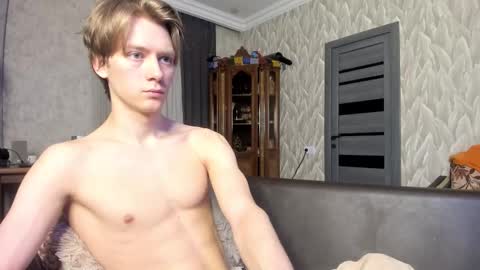 Snapshot of milkiwy chatting on 13, 3, 2026 Isaac online show from 13, 3, 2026