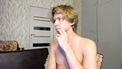 Snapshot of milkiwy chatting on 26, 7, 2026 Isaac online show from 26, 7, 2026