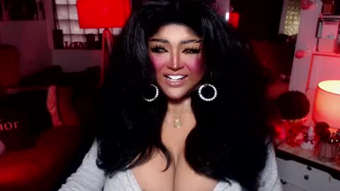 milkshakelavinia online show from 22, 1, 2025