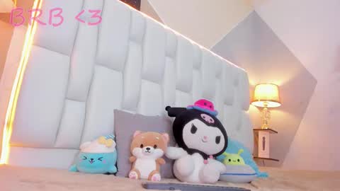 Snapshot of milkwhore1 chatting on 17, 9, 2025 Michelle online show from 17, 9, 2025