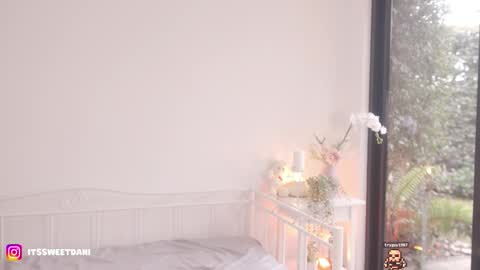 Snapshot of milky_0 chatting on 26, 3, 2026 milky_0 online show from 26, 3, 2026