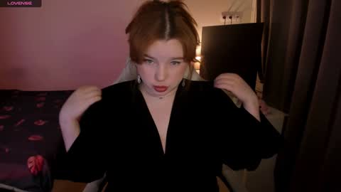 Snapshot of milky_wayx chatting on 9, 12, 2024 Lisa online show from 9, 12, 2024