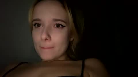 Snapshot of milkybaby269137 chatting on 29, 12, 2024 milkybaby269137 online show from 29, 12, 2024