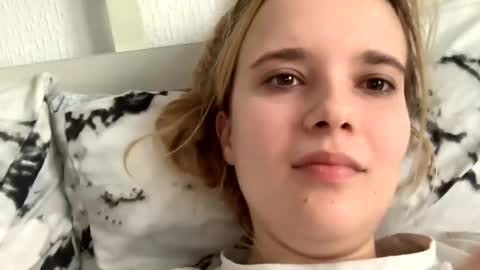 Snapshot of milkybaby269137 chatting on 9, 2, 2025 milkybaby269137 online show from 9, 2, 2025