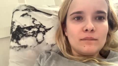 Snapshot of milkybaby269137 chatting on 17, 2, 2025 milkybaby269137 online show from 17, 2, 2025