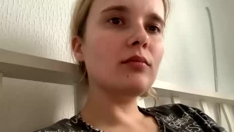 Snapshot of milkybaby269137 chatting on 22, 2, 2025 milkybaby269137 online show from 22, 2, 2025