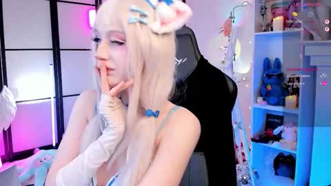 milky cute online show from 18, 2, 2026