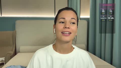 Snapshot of milla_kuni chatting on 14, 2, 2025 Mila online show from 14, 2, 2025