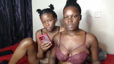 Snapshot of milla_nova chatting on 13, 4, 2026 nova online show from 13, 4, 2026