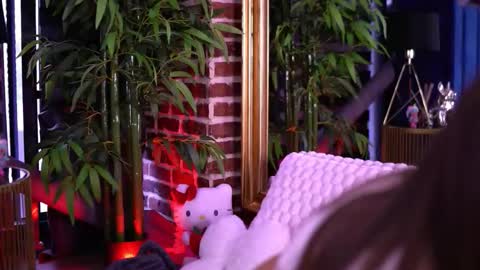 Snapshot of milla_serene chatting on 18, 1, 2026 Milla online show from 18, 1, 2026