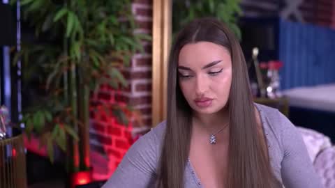 Snapshot of milla_serene chatting on 2, 2, 2026 Milla online show from 2, 2, 2026