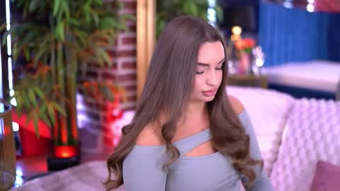 Snapshot of milla_serene chatting on 19, 2, 2026 Milla online show from 19, 2, 2026