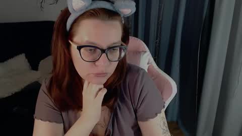 Snapshot of millapoolys chatting on 17, 5, 2026 Milla online show from 17, 5, 2026