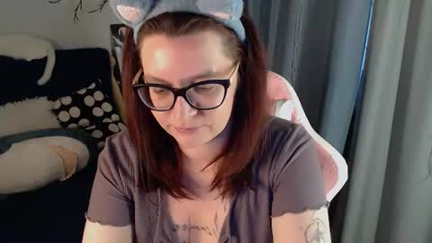 Snapshot of millapoolys chatting on 20, 6, 2026 Milla online show from 20, 6, 2026