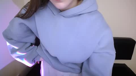 Milla online show from 20, 11, 2025