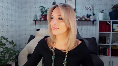 MillaXQueen online show from 9, 1, 2026