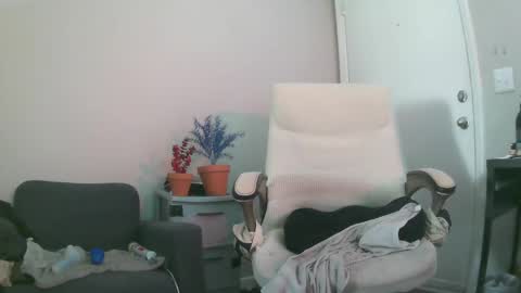 Snapshot of millenamoo chatting on 9, 9, 2025 millenamoo online show from 9, 9, 2025