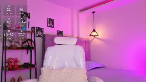 miller_vanessa_ online show from 9, 4, 2026