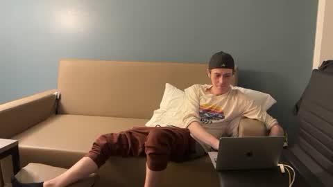 Snapshot of millerjdm chatting on 16, 12, 2024 SlimnHungOH online show from 16, 12, 2024
