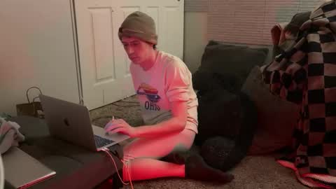 Snapshot of millerjdm chatting on 4, 2, 2025 SlimnHungOH online show from 4, 2, 2025
