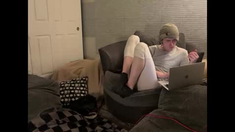 Snapshot of millerjdm chatting on 17, 2, 2025 SlimnHungOH online show from 17, 2, 2025