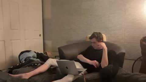 Snapshot of millerjdm chatting on 19, 2, 2025 SlimnHungOH online show from 19, 2, 2025