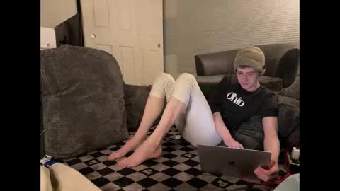 Snapshot of millerjdm chatting on 25, 2, 2025 SlimnHungOH online show from 25, 2, 2025