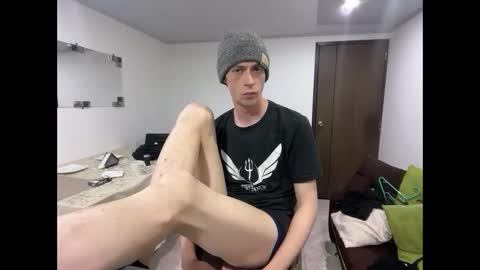 Snapshot of millerjdm chatting on 15, 9, 2025 SlimnHungOH online show from 15, 9, 2025