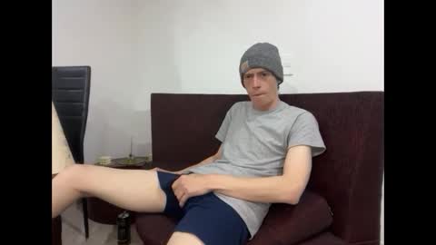 Snapshot of millerjdm chatting on 20, 9, 2025 SlimnHungOH online show from 20, 9, 2025