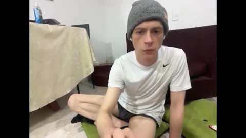 Snapshot of millerjdm chatting on 21, 9, 2025 SlimnHungOH online show from 21, 9, 2025