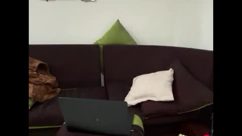 Snapshot of millerjdm chatting on 19, 10, 2025 SlimnHungOH online show from 19, 10, 2025